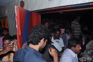 Mukunda Movie Hungama at Sandhya Theatre